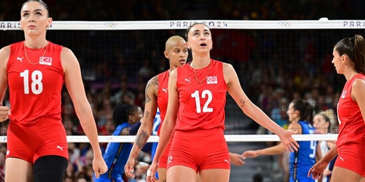 Sultanlar final şansını kaybetti