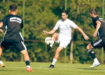 Bursaspor ilk maçından beraberlikle ayrıldı