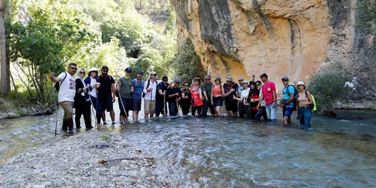 Hapis kanyonu ziyaretçi akınına uğruyor