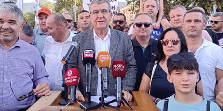 Türk-İş Bursa Bölge Temsilciliği: Geçinemiyoruz