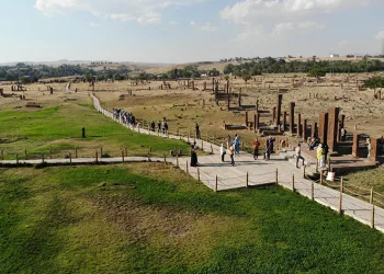 Selçuklu Mezarlığında hafta sonu yoğunluğu