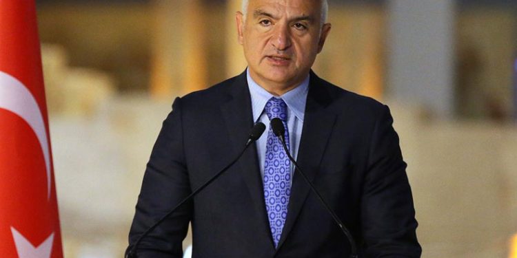 Bakanı Ersoy’dan Zafer Bayramı mesajı