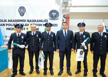 Erzincan’da 428 polis adayı mezun oldu