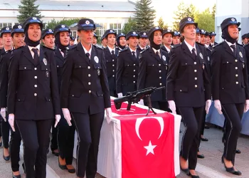 Yozgat POMEM’de 276 kadın polis adayı mezun oldu