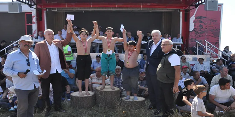 5 köy bir araya gelerek geleneği devam ettirdi