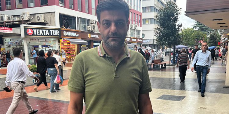 Doktor ile anlaştı, eski iş ortağının kimliğini kullanarak bir yıl boyunca yeşil reçeteli ilaç aldı