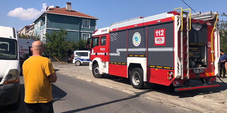 Park halindeki araçta patlama: 1 yaralı