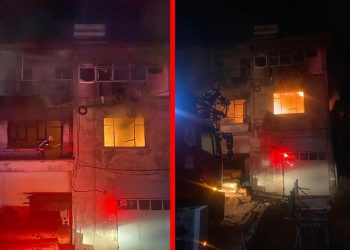 Denizli’de 3 katlı bina alev alev yandı