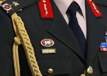 Kendisini ‘albay’ olarak tanıtarak şahsın milyon dolarlık vurgun yaptığı iddiası