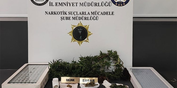 Evinde özel iklimlendirme düzeneğiyle uyuşturucu imal eden şahıs yakalandı