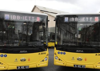 Maltepe’de İETT otobüsünün karıştığı zincirleme kaza: 4 yaralı