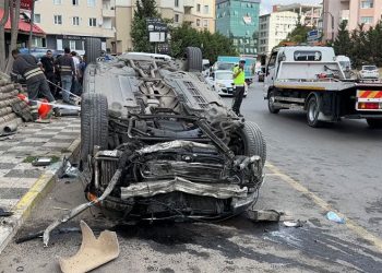Maltepe’de 2 ayrı kaza: 2 yaralı