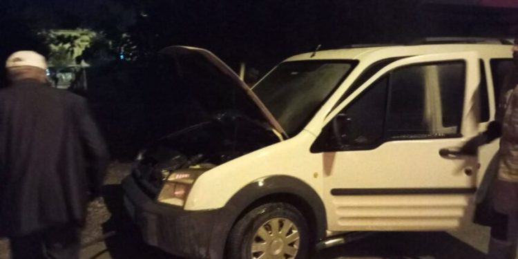 Gölbaşı’da park halindeki araç yandı