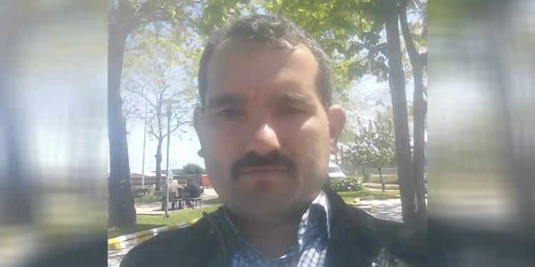 Tamir etmek istediği patpatın altında can verdi