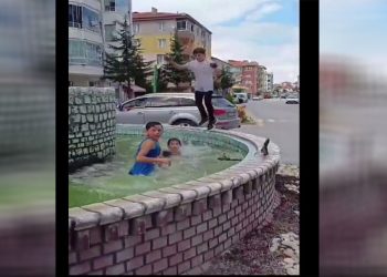 Yozgat’ta çocukların süs havuzunda tehlikeli oyunu