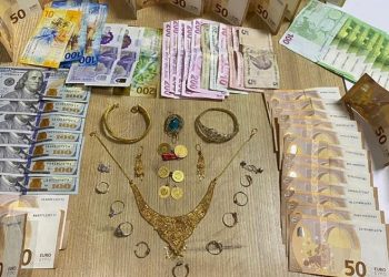 Otodan hırsızlık yapan 3 şahıs tutuklandı