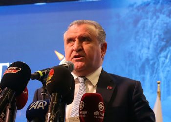 Osman Aşkın Bak: “Türkiye spor devrimi yaşamaktadır”