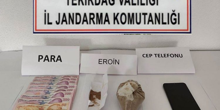 Tekirdağ’da uyuşturucu operasyonları: Eroin ve bonzai ele geçirildi