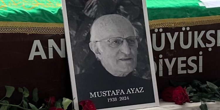 Duayen ressam Mustafa Ayaz son yolculuğuna uğurlandı
