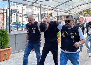 Asker eğlencesinde polise mukavemet gösteren 4 şüpheli adliyeye sevk edildi