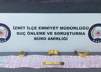 Sahte altınla kuyumcuları dolandırdığı öne sürülen 2 şüpheli yakalandı
