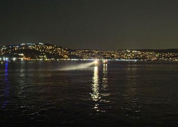 Florya açıklarında sürüklenen tekne kurtarıldı