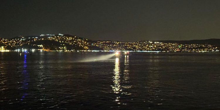 Florya açıklarında sürüklenen tekne kurtarıldı