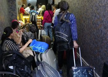 İranlılar Van’a akın etti