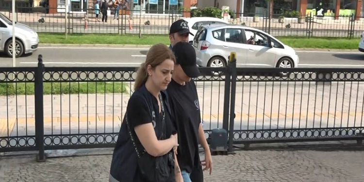 Öğrencisine çarpan öğretmen tutuklandı