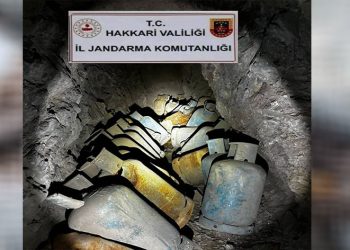 Mağara ve sığınakta mühimmat ele geçildi