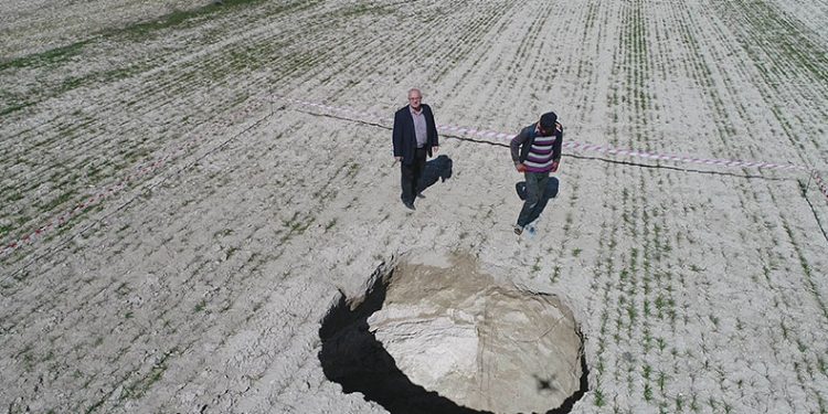 Konya Ovası’nda obruk sayısı 3 bine yaklaştı