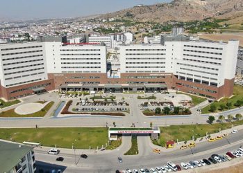 Elazığ’da bir ilk: Yeni teknikle ilk defa kalp pili takıldı