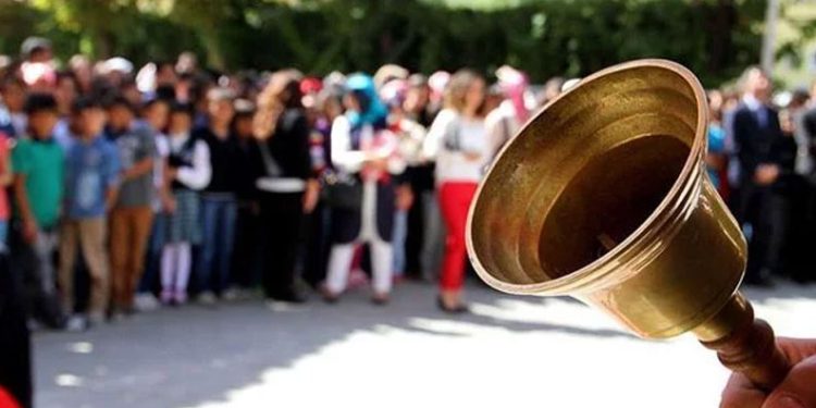 Bursa’da ilk ders zili çaldı