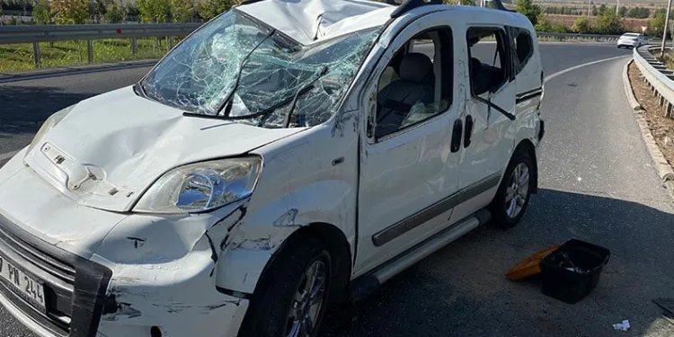 Otomobil takla attı: 1 yaralı