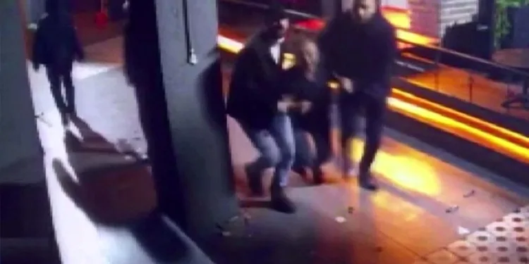 Bolu’daki feci kaza kamerada: Baba-kız yaralandı