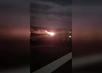 Trafo bomba gibi patladı