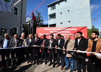 Mehmet Akif Mahallesi’ne 4’ü 1 arada hizmet