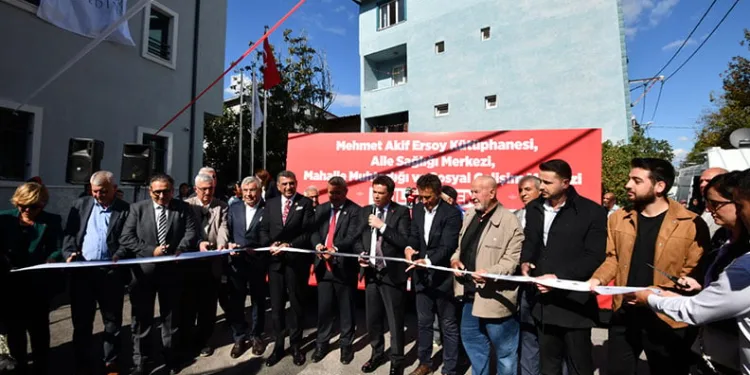 Mehmet Akif Mahallesi’ne 4’ü 1 arada hizmet