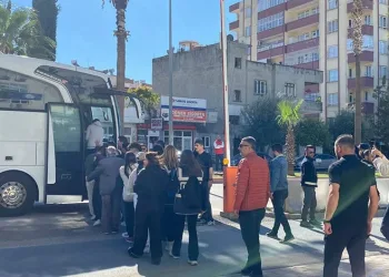 İsrail, Beyrut’ta hastane çevresini vurdu: 13 ölü, 57 yaralı