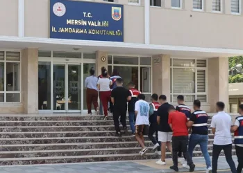 D-100’ü yarış pistine çevirenler enselendi: Sürücülere 7 bin 842 lira ceza