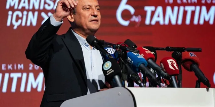 “Eğer Türkiye’nin en önemli sorununu çözmek için adım atıyorlarsa buradan geri adım olmaması lazım”