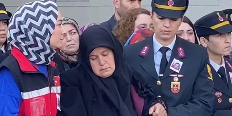 TUSAŞ saldırısında şehit olan taksi şoförünün naaşı askeri törenle hastaneden alındı