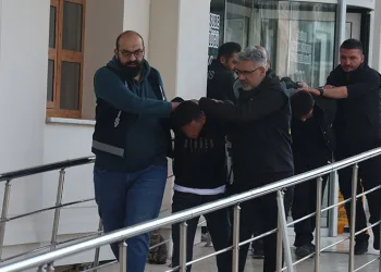 İsrail, Beyrut’ta hastane çevresini vurdu: 13 ölü, 57 yaralı