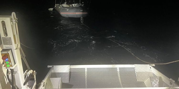 Kadın hırsızlar polisin takibi sonucu yakalandı