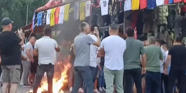 Kuyuya düşen köpeği itfaiye kurtardı