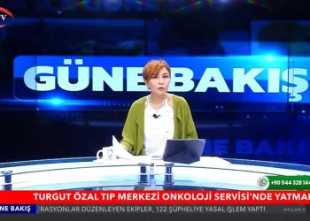 Depreme canlı yayında yakalandı