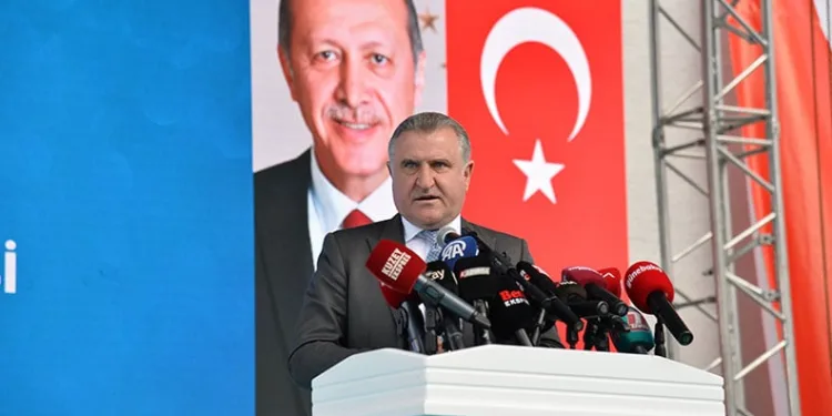 İBB Meclisi’nde Ekrem İmamoğlu’nun, eski Ordu Valisi’ne hakaret gerginliği