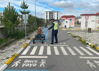Polis memurunu 7 kez bıçakladı, “uyuşturucu kullandım hatırlamıyorum” dedi