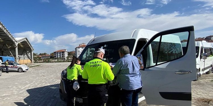 Kulu’da okul servislerine denetim