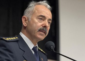 Çanakkale’de narkotik operasyonu: Gözaltındaki 5 şüphelinin emniyetteki işlemleri sürüyor